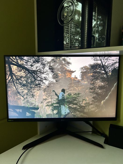 LG Ultragear 27GP850-B 1440p 27” IPS 165hz