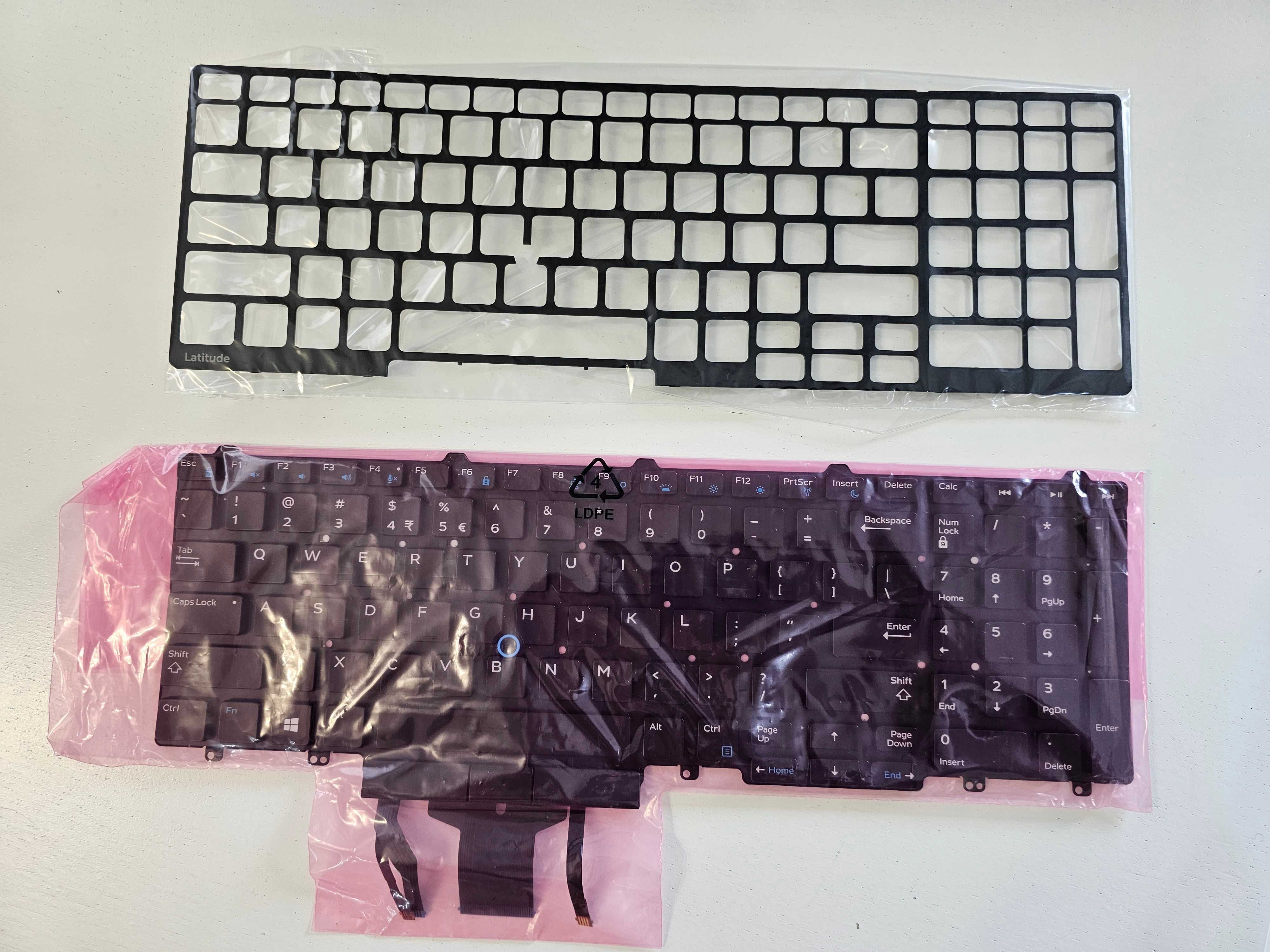 Tastatura laptop Dell Latitude 5490 5590 7490 Pre 3510 3520  7520 7720