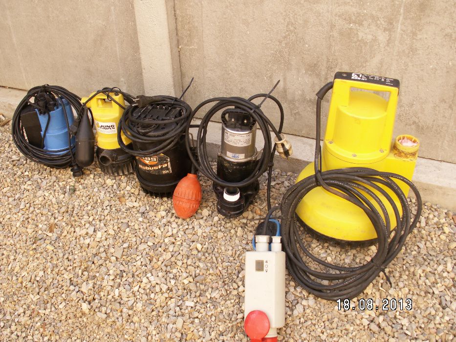 Injectoare pe gaz , filtru, lampa iluminat  si pompe sumersibile