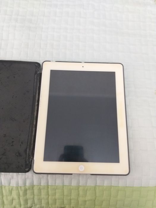 Продам iPad 3 64 GB