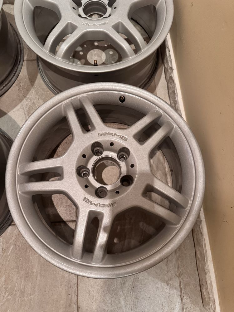 Оригинални джанти 17” Mercedes AMG 5x112