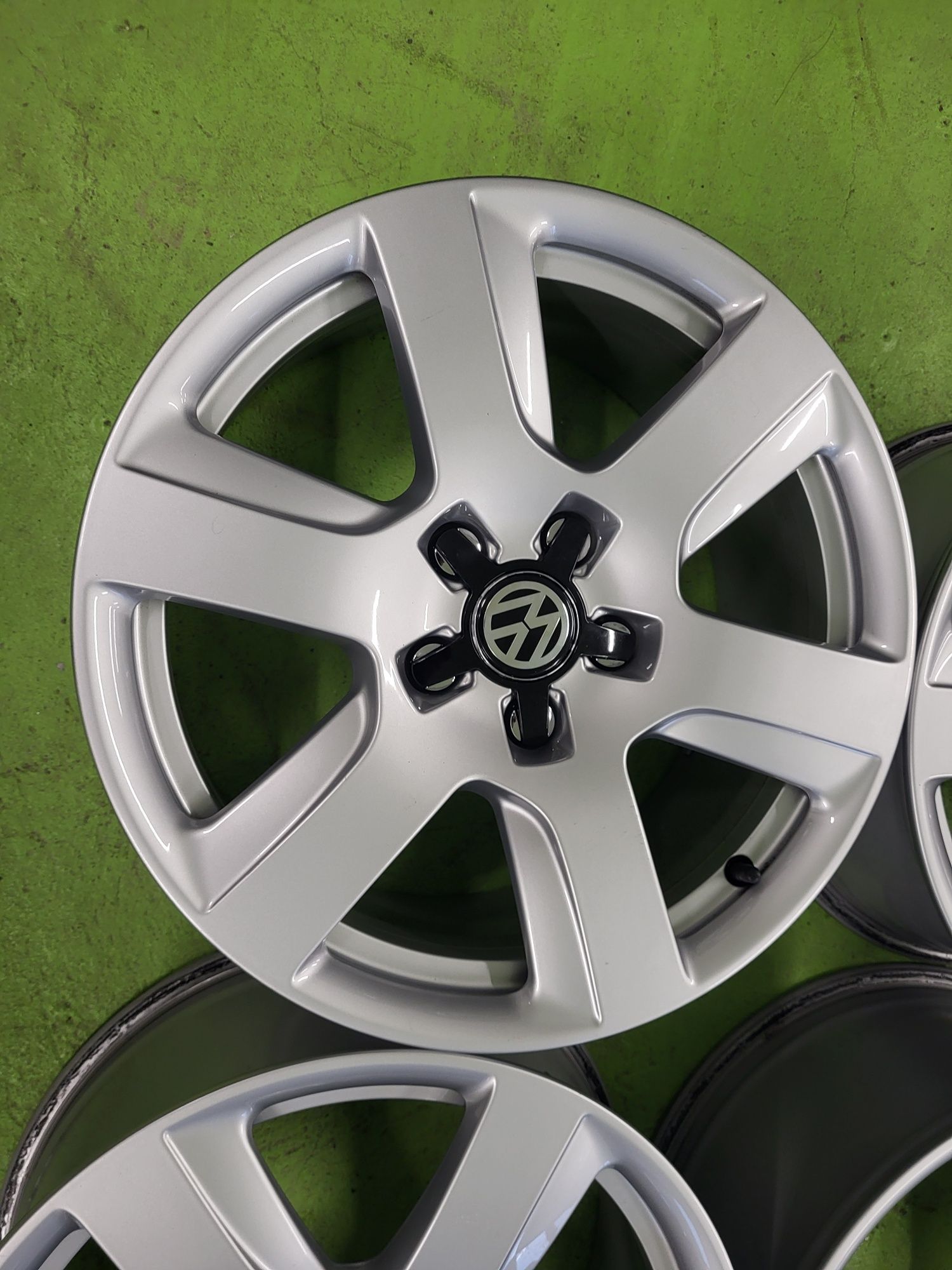 17 5x112 Vw Passat Touran  Caddy  5х112