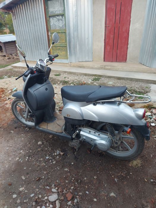 Scuter Benelli Nu dețin acte