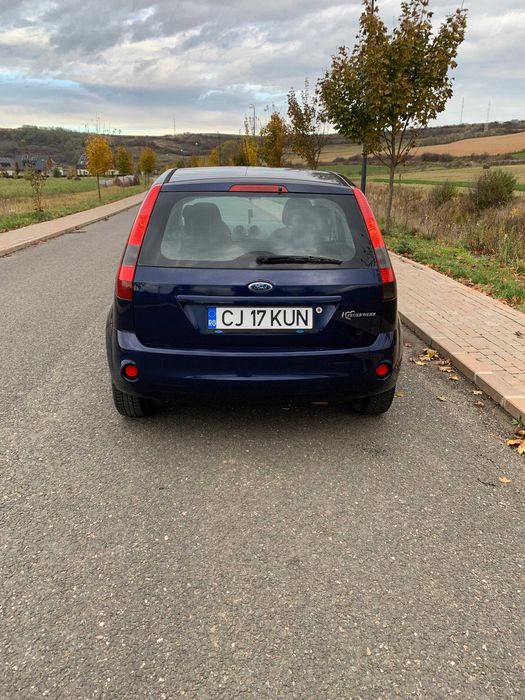 Vând Ford fiesta 2004, euro 4