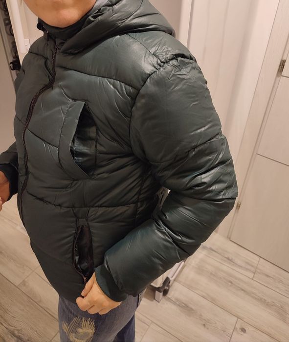 Geci noi cu eticheta