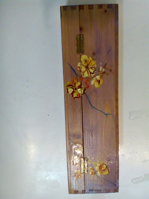 Decoratiune florala in cutie lemn pictata manuala