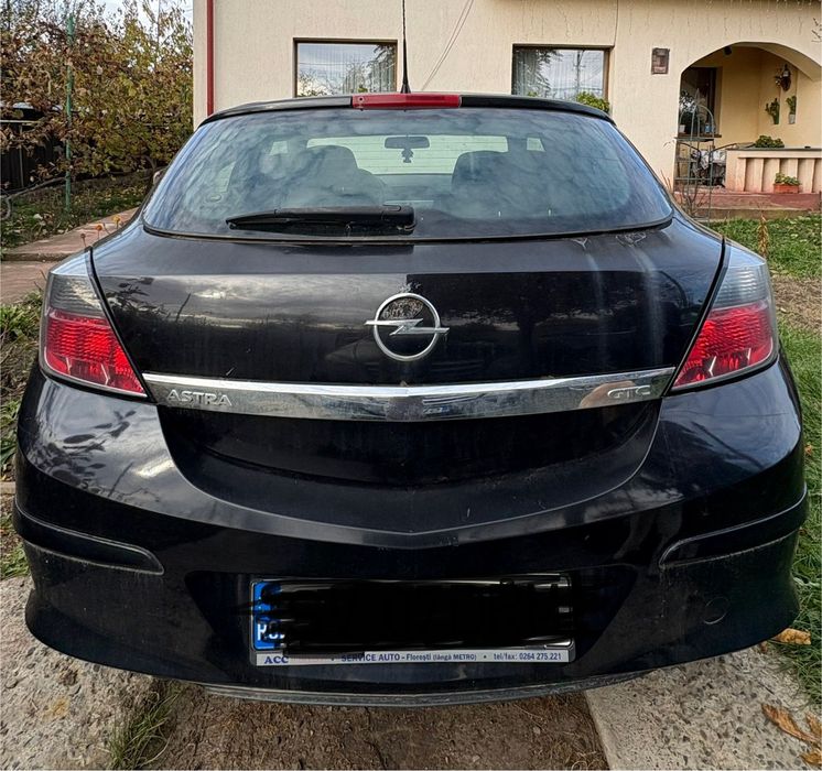 Opel Astra GTC 1.9 CDTI 150CP - 2006