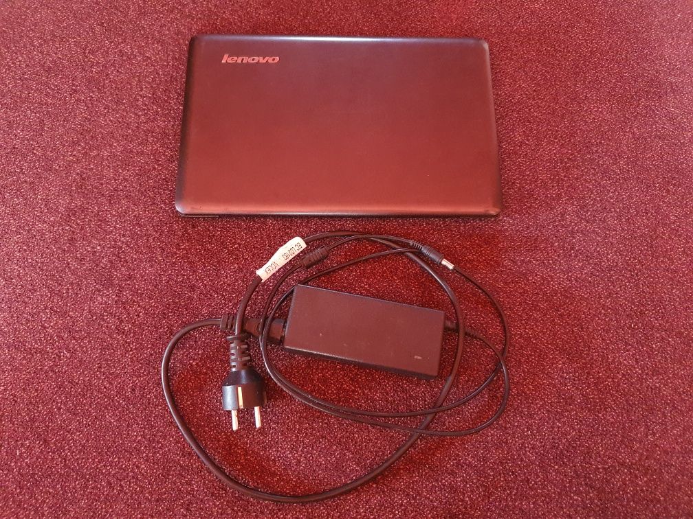 Vând sau schimb Laptop Lenovo Ideapad, 1.40GHz, 2GB RAM, HDD 320GB