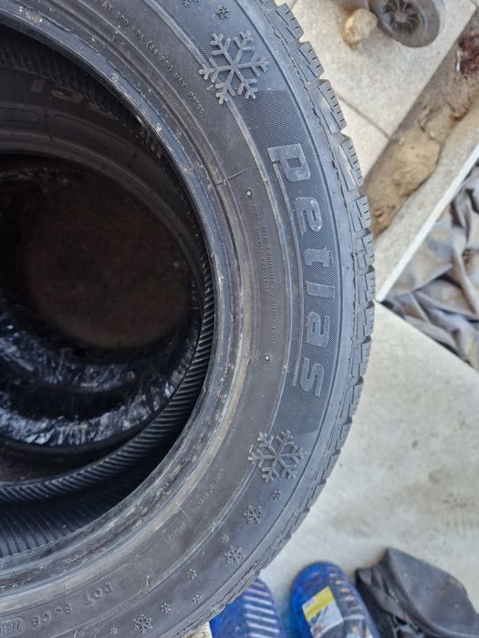 Anvelope iarna 195/60/r15