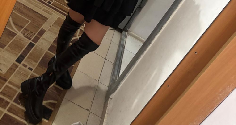 Продам обувь ботфорты