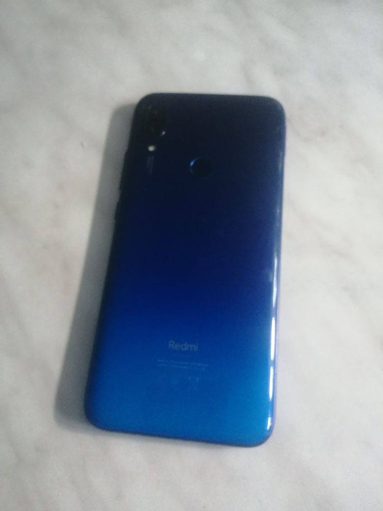 Redmi 7 в хорошем состоянии