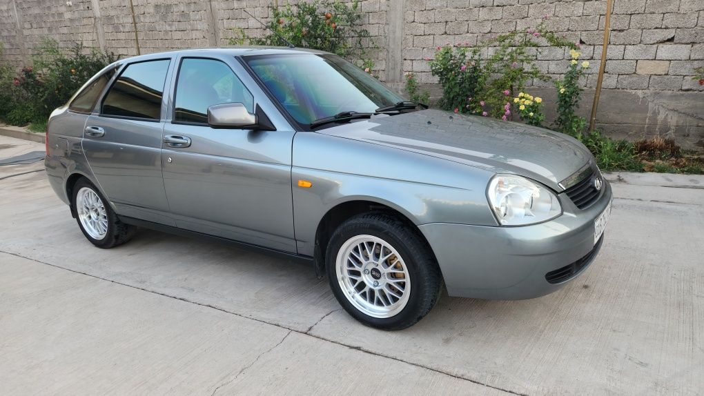 Lada Priora hatchback