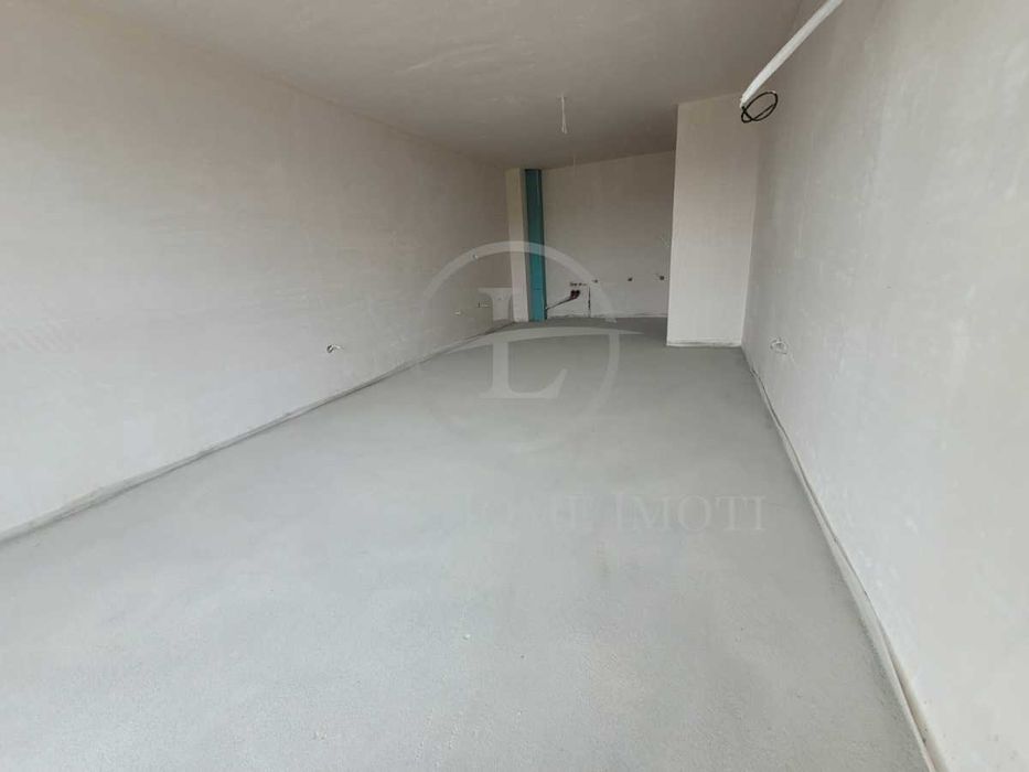 Продава се Двустаен апартамент в Пловдив, Кючук Париж - 78 кв.м за 1020 €/кв.м - Снимка #1