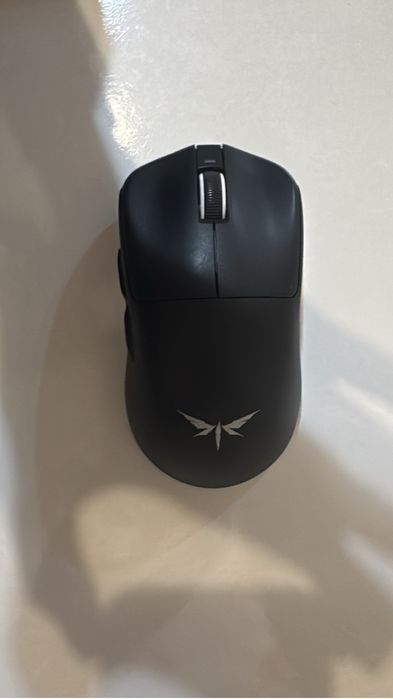 Продам Мышку беспроводная Vgn dragonfly f1 moba
