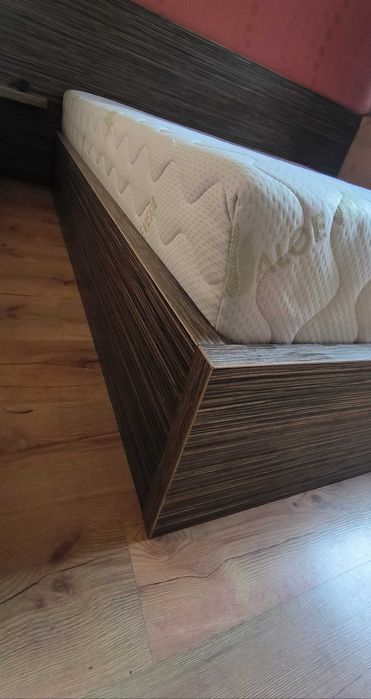 Спалня + матрак 160/200