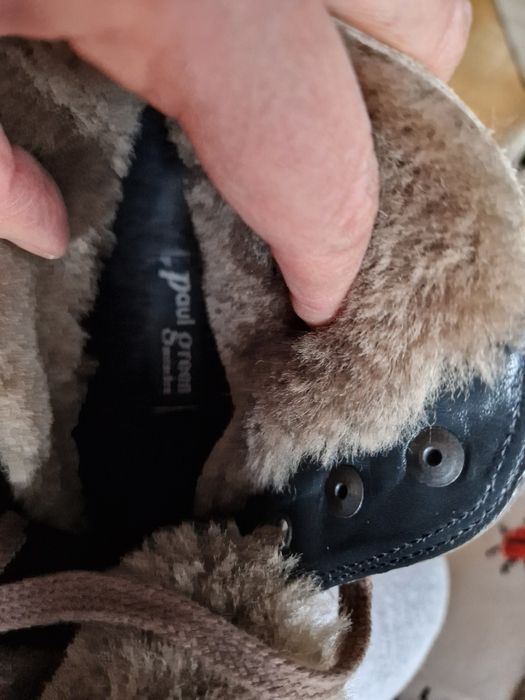 Botine imblanite cu toc Paul Green