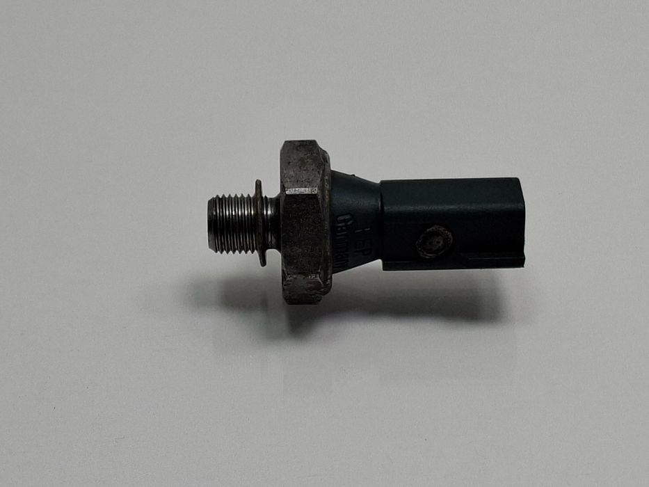 Senzor presiune ulei AUDI A3 Sportback 8VA, 8VF 2012 - > TDI CLHA 0369