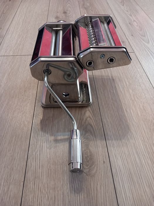 Vand Masina de Facut Paste Ernesto