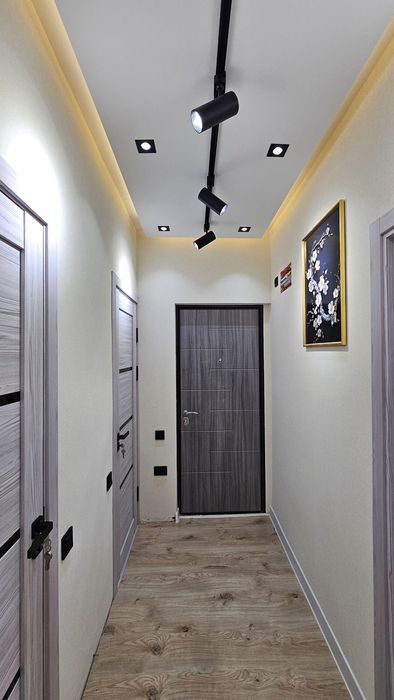 Сейчас с мебелью 3х комнатная квартира  Авиасозлар 4