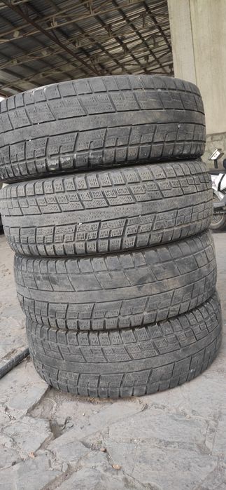 Продам шины, зимние yokohama 225/65 r17