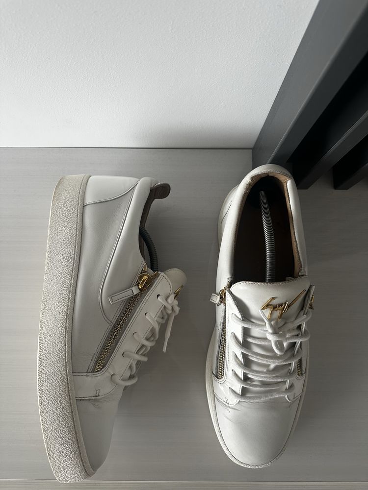 Giuseppe Zanotti low white&gold