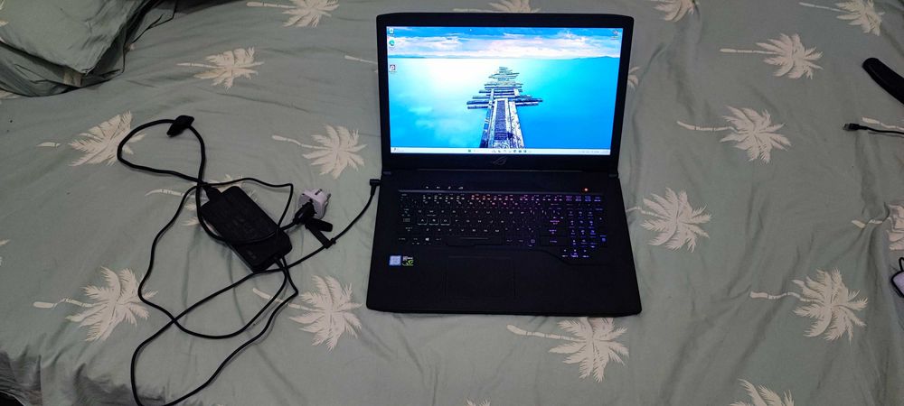 Игровой ASUS ROG GL703GE i7-8750H, GTX 1050Ti, RAM 32GB, Коробка есть