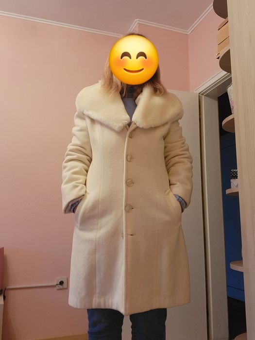 Макси Бяло Шампанско палто яке връхна дреха с пухена яка