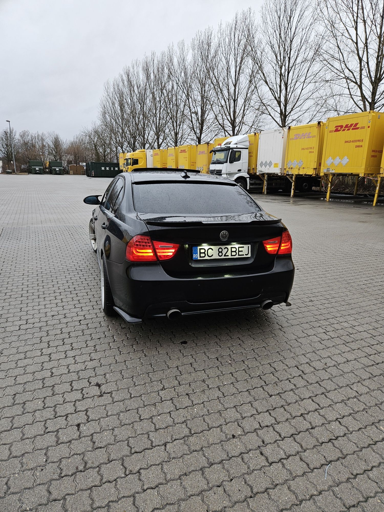 Vand bmw e90 M pachet 2.0D M47