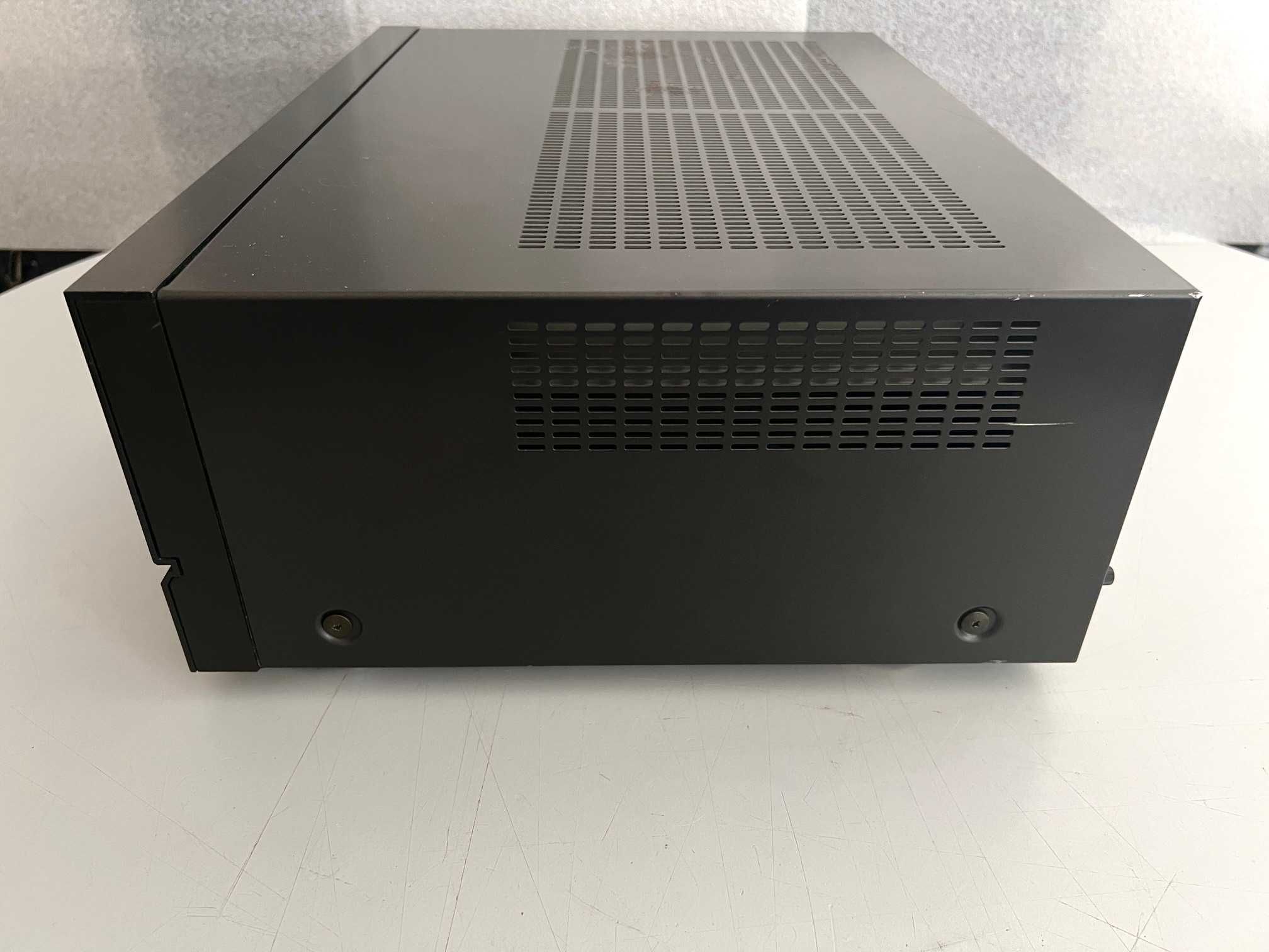 Усилвател TECHNICS SU-V660