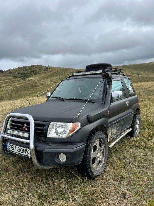 Vand Mitsubishi Pajero Pinin