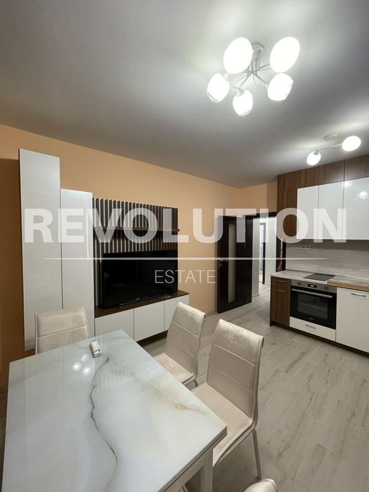 Дава се под наем Двустаен апартамент в Пловдив, Кършияка - 65 кв.м за 400 € - Снимка #1