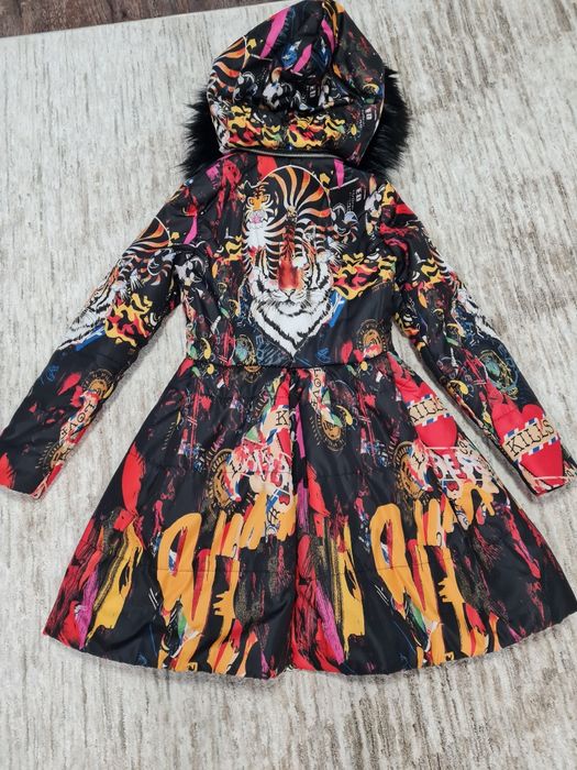 Яке Nicol Collection