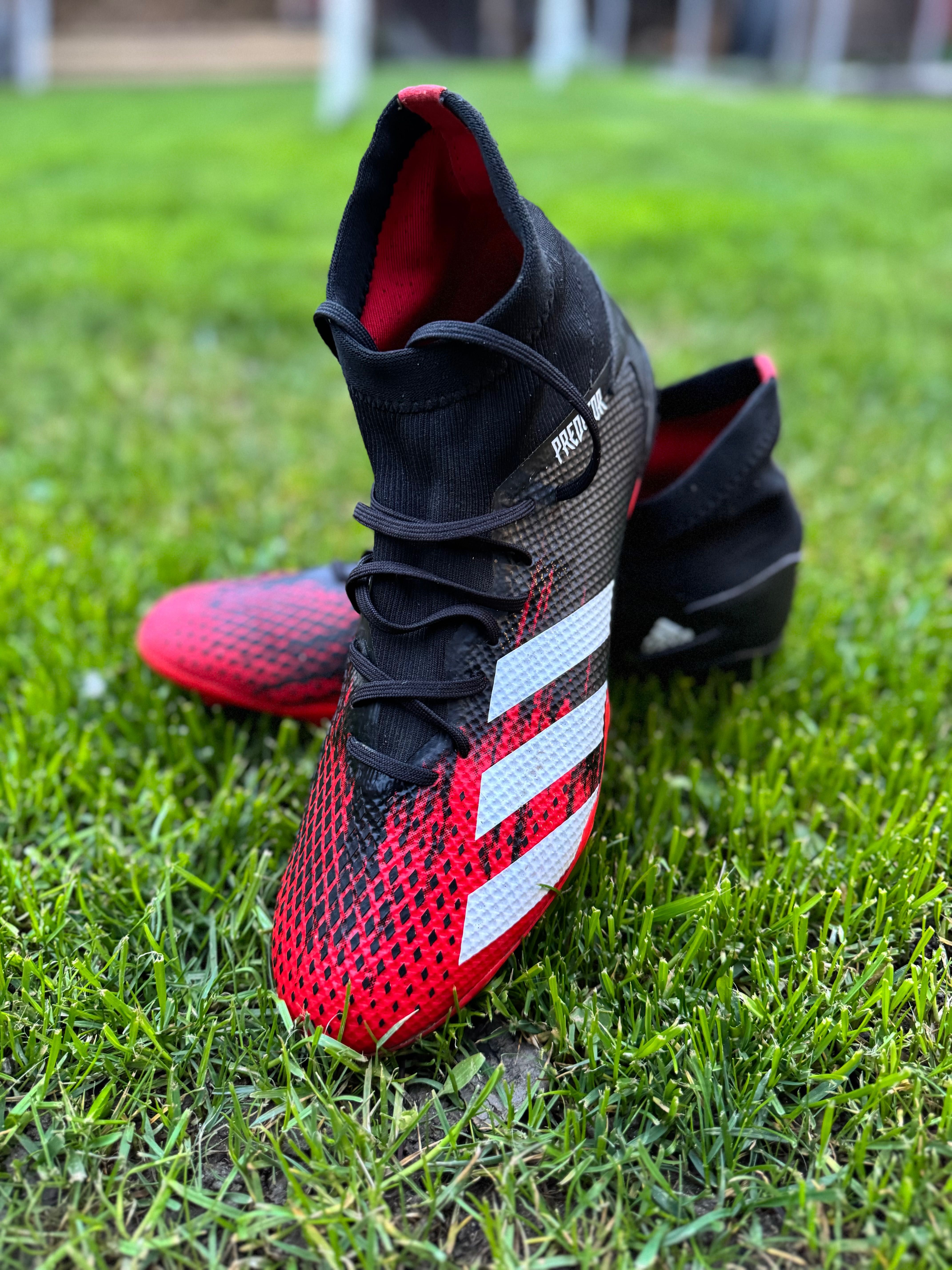 Бутонки Adidas predator - 47,5 !!