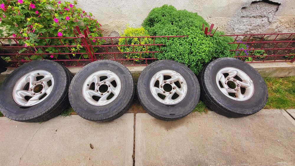 Vand jante cu anvelope