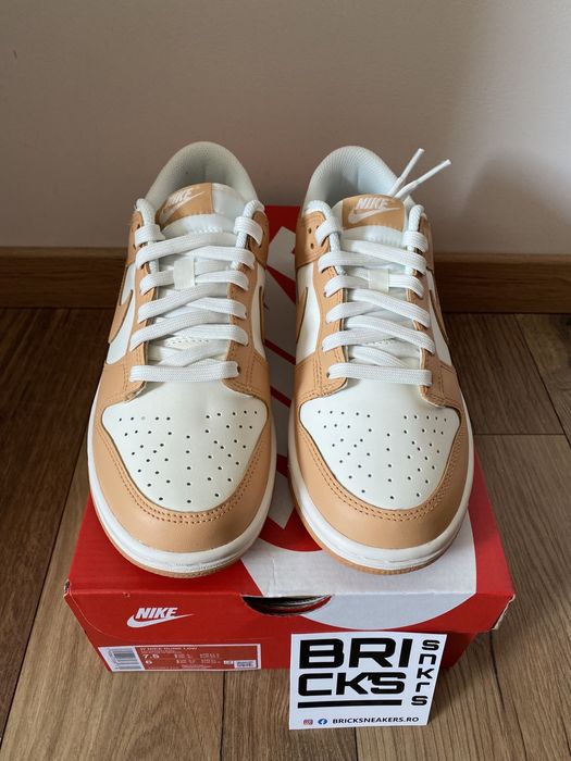 Nike Dunk Low Harvest Moon
