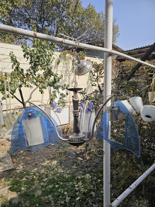 Продоються Люстры в хорошем состоянии