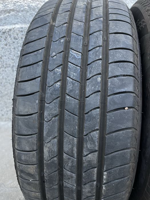 Летни гуми Kumho ecsta hs51/ 205 60 16