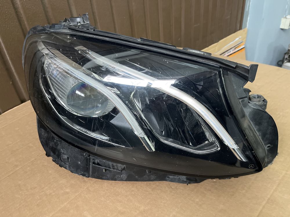 Far dreapta full led mercedes W213 an 2016-2018