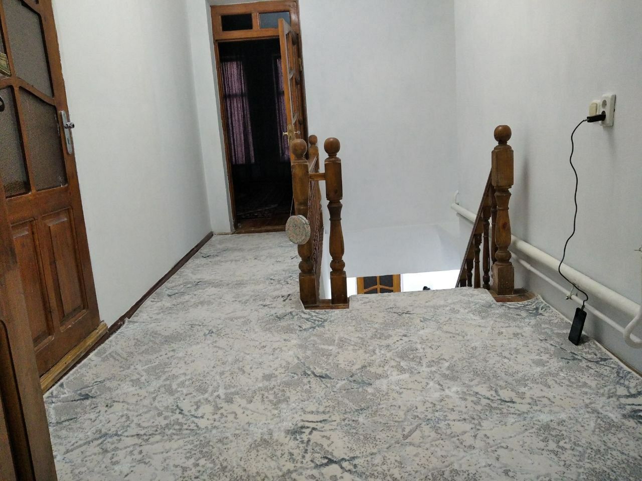 Срочно продается дом земля под квартира Узбекистанский сентр городе