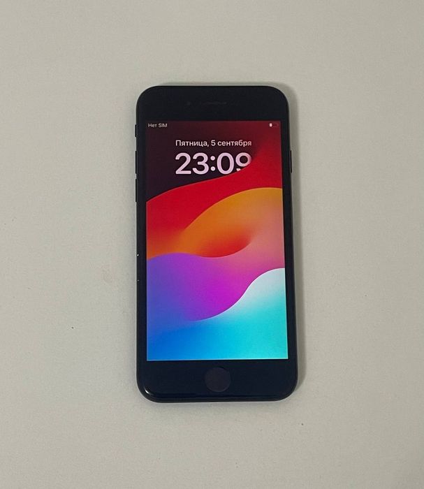 Iphone SE 2020 apple айфон