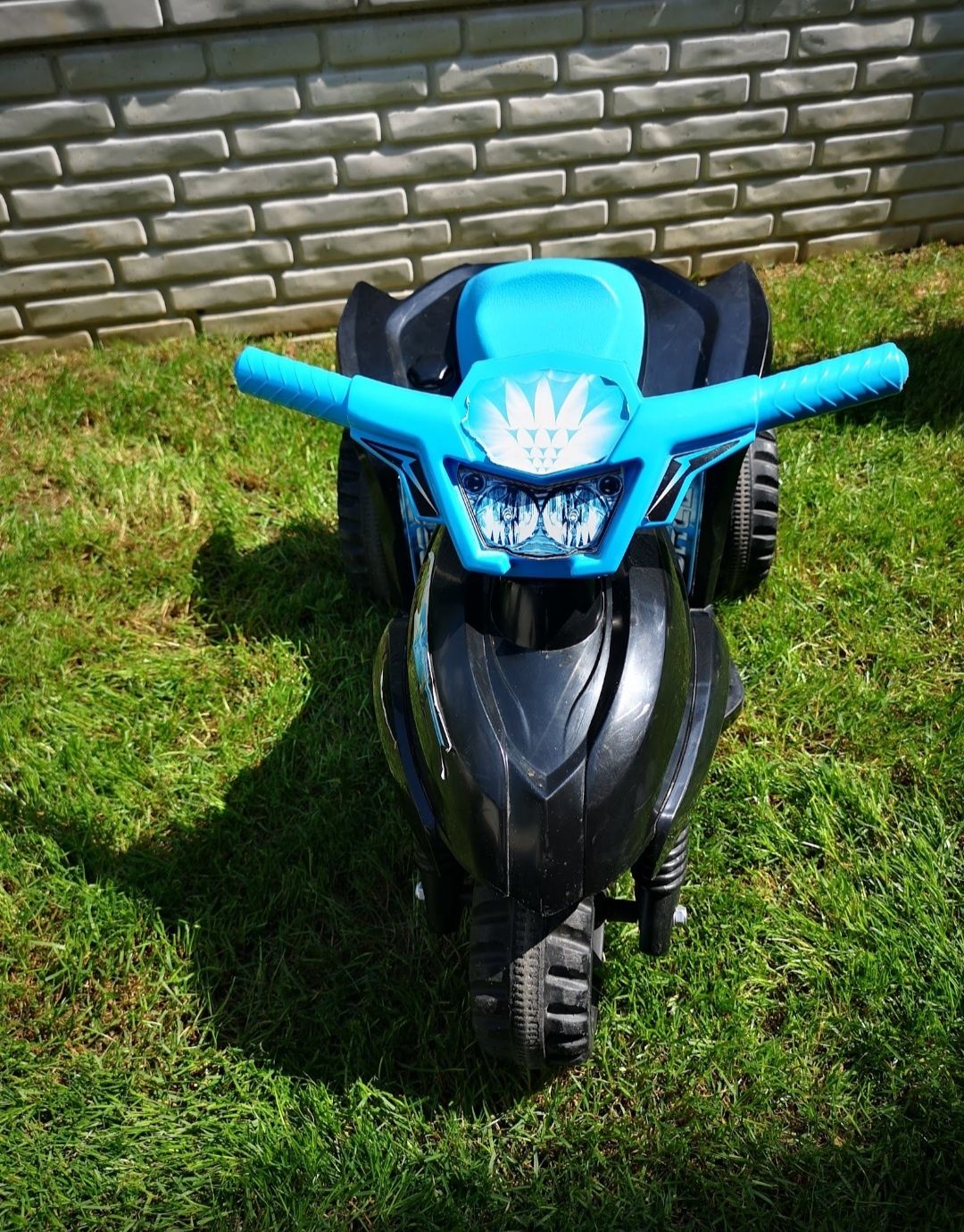 Vând motocicletă electrică pentru copii