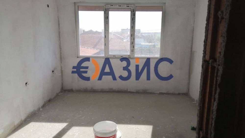 Къща 2-етажна и двор в село Полски Извор, общ. Камено, обл. Бургас,