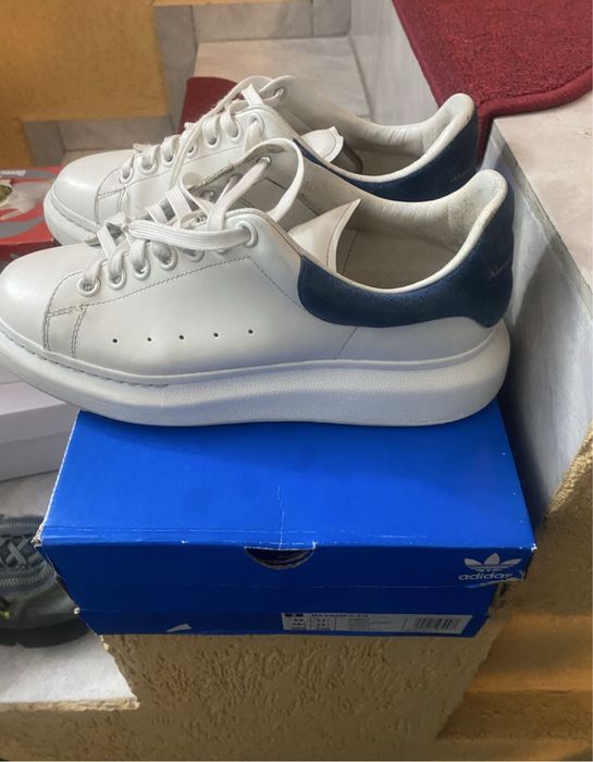 Vand alexandrer mcqueen