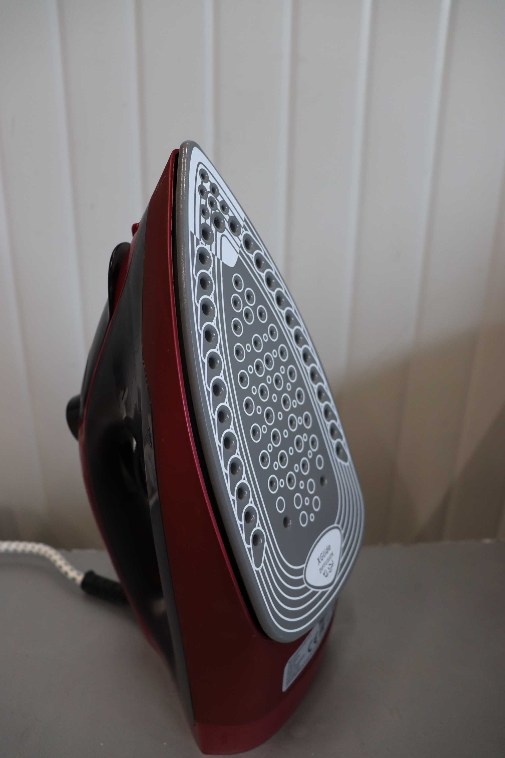 Ютия Tefal Express Steam Plus 2600W, 45 г/мин, автоматично изключване