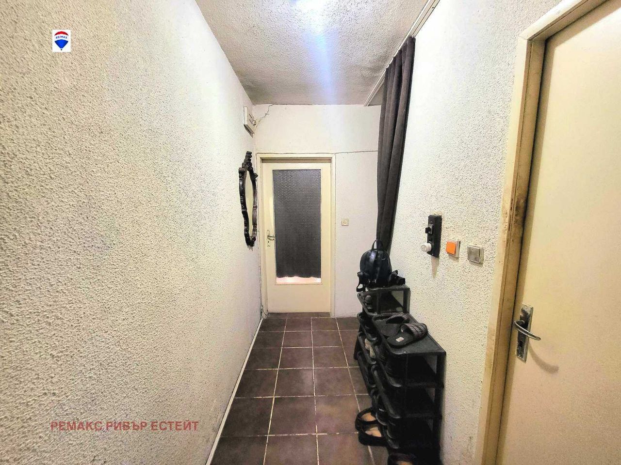 Продава се Двустаен апартамент в Русе, Център - 62 кв.м за 1299 €/кв.м - Снимка #7