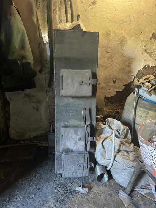 Продавам котел на дърва и въглища