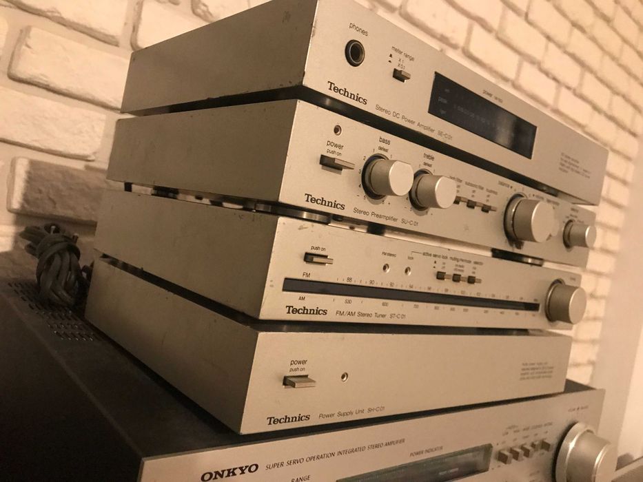 Amplificator de putere Technics cu sursa separata SE-C01 ,SH-C01