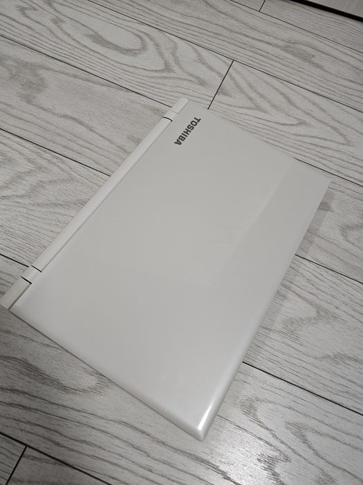 Laptop Toshiba ALB (cititi descrierea)