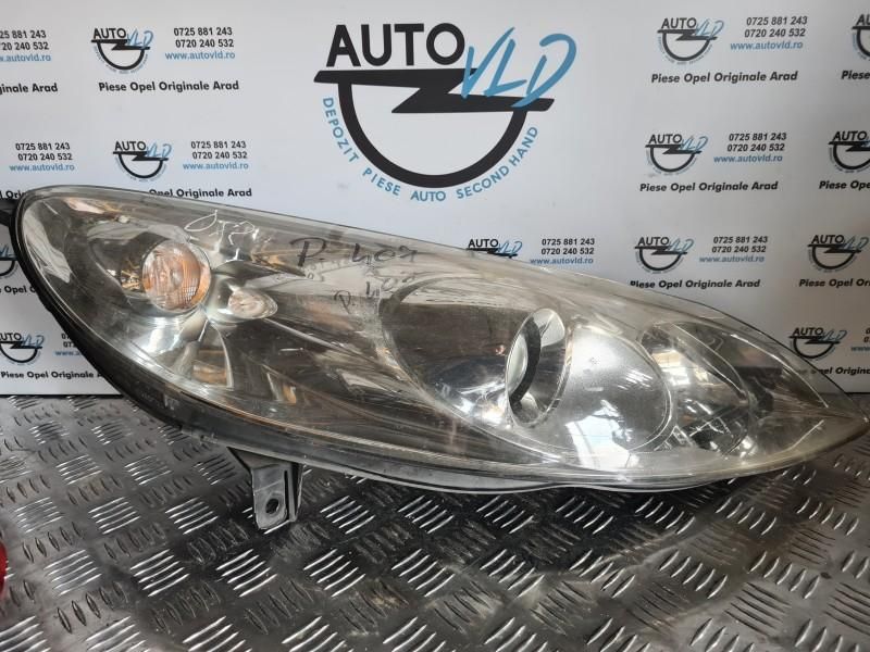 Far lupa cu halogen dreapta Peugeot 407