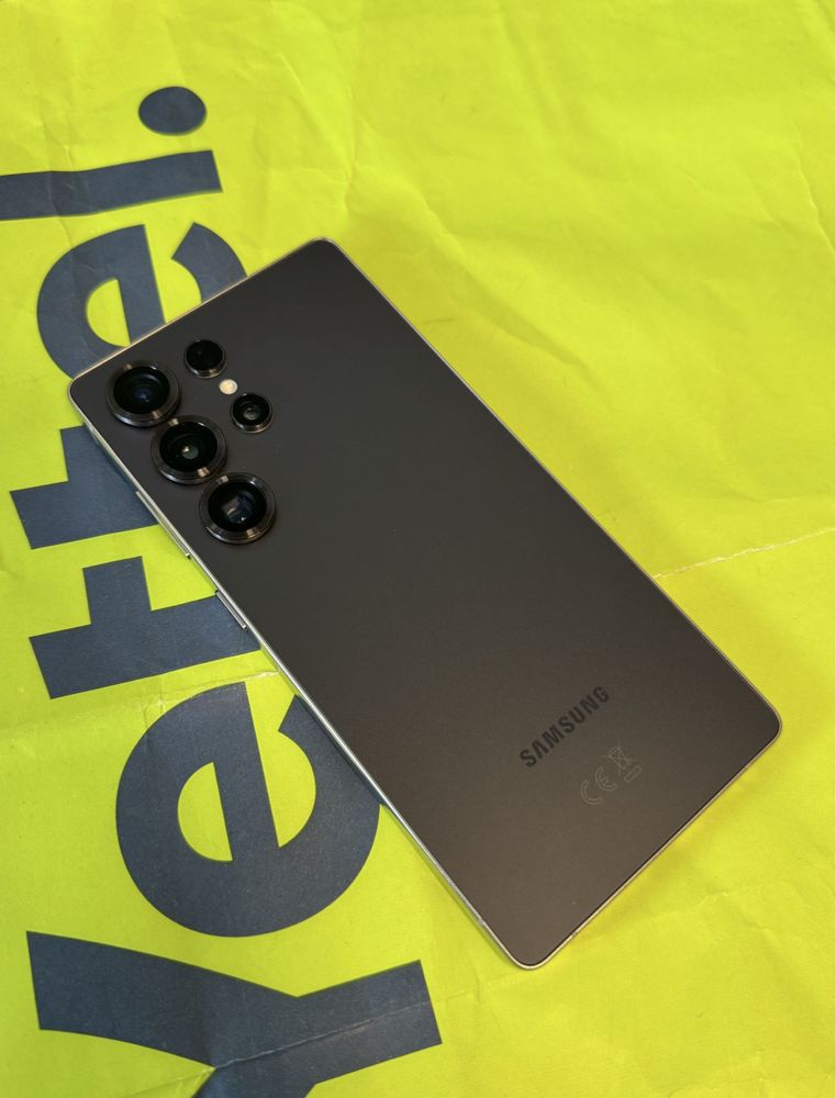 КАТО НОВ 512GB Samsung S25 Ultra Yettel Гаранция 2028 г. Black
